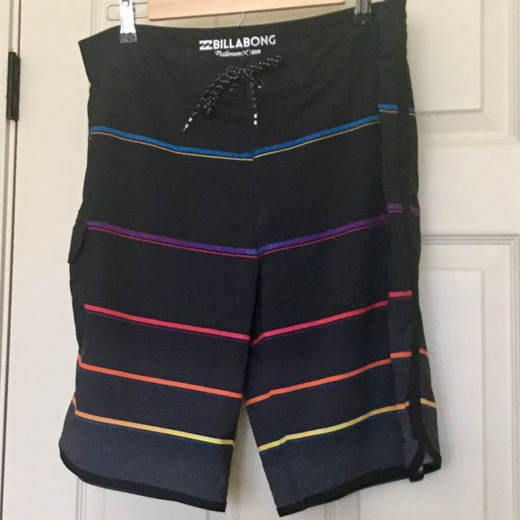 EUC Billabong 73 Stripe Boardshorts - Picture 3 of 7